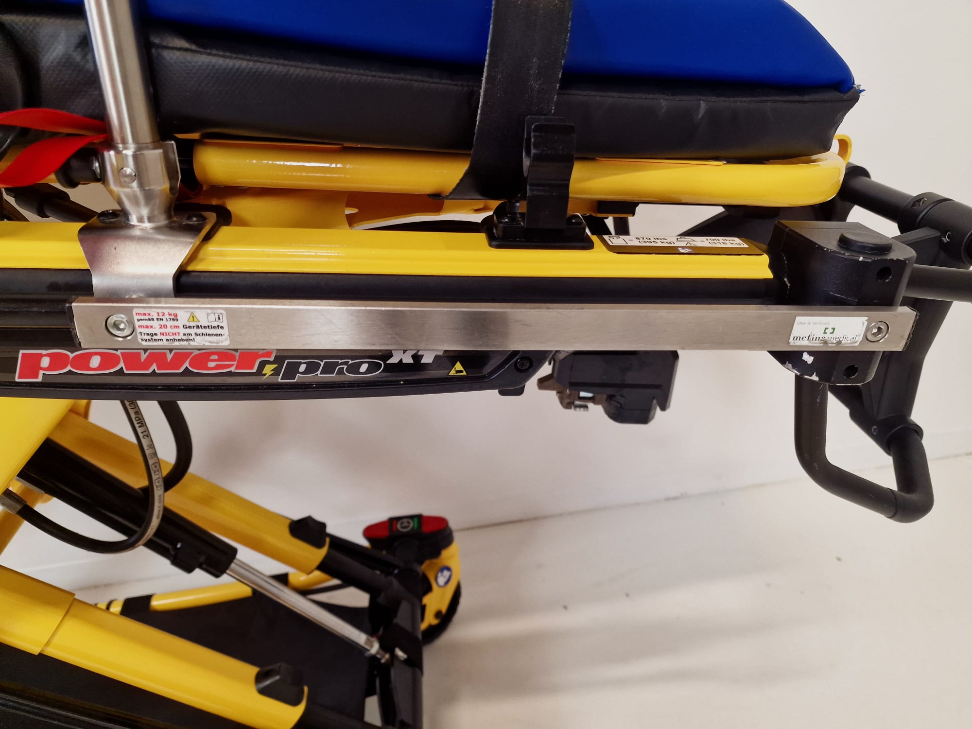 Stryker Power-PRO XT 6390 mit Power-LOAD & HoverBoard (Baujahr 2023)