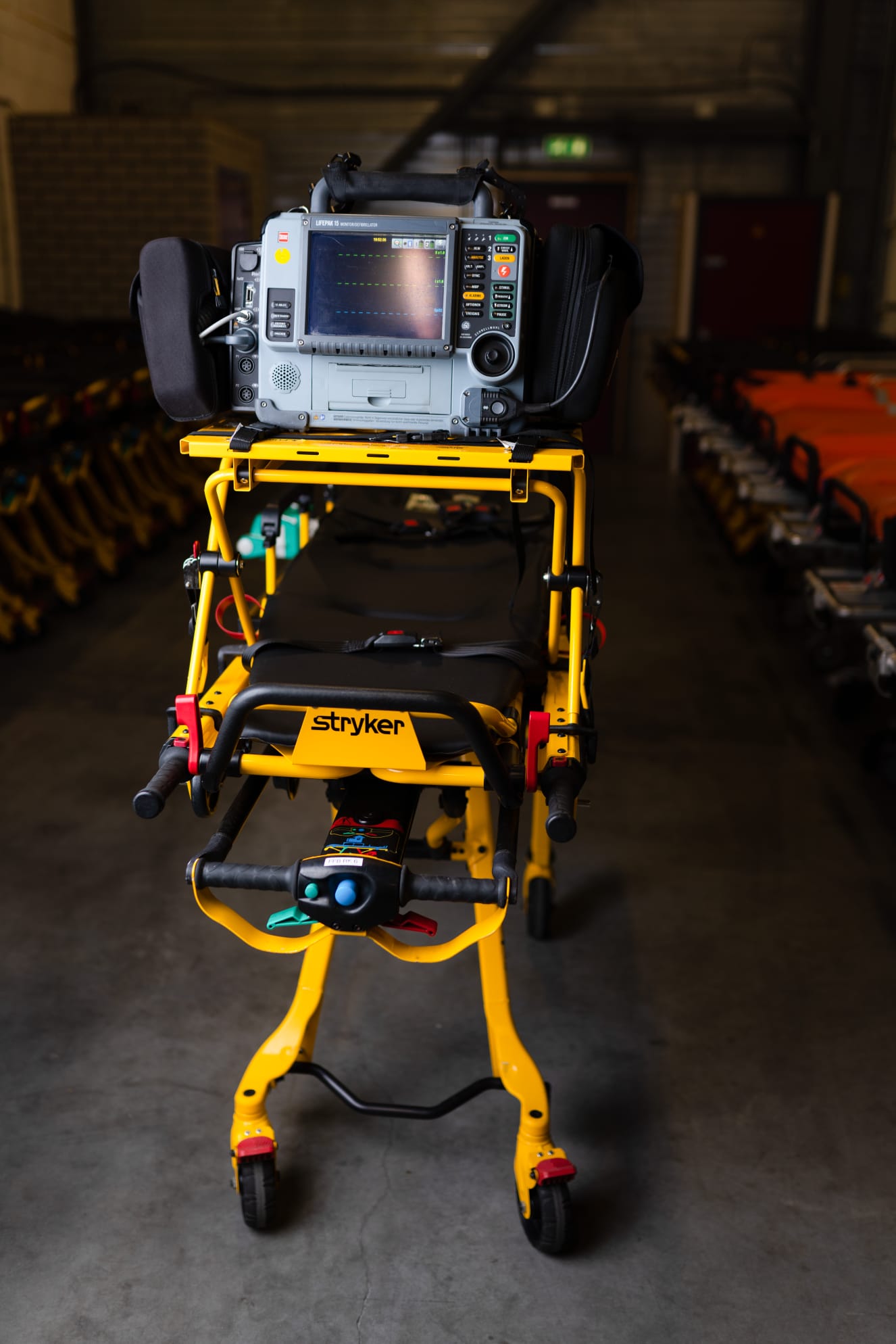 Defibrillatoren & medizinische Geräte