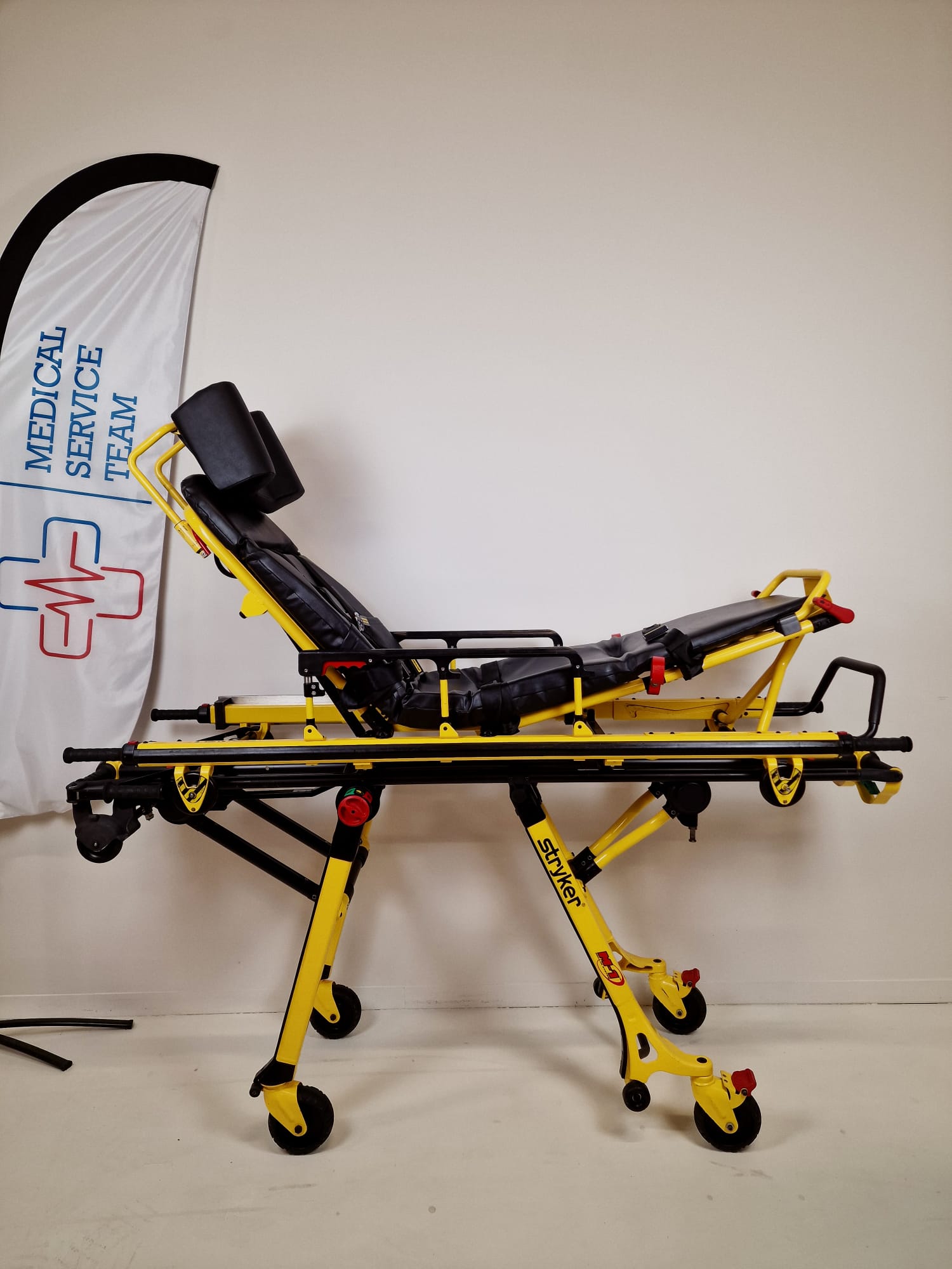 Stryker M1 Rettungstrage – Baujahr 12/2018