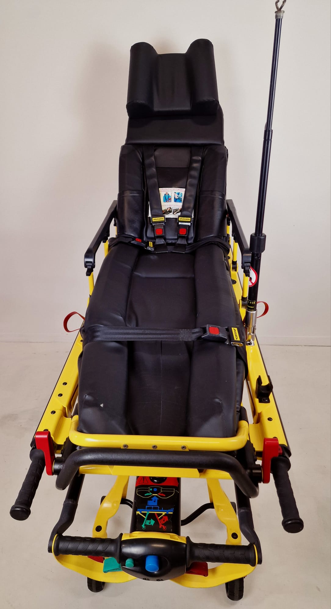 Stryker M1 Krankentrage – Baujahr  06/2018