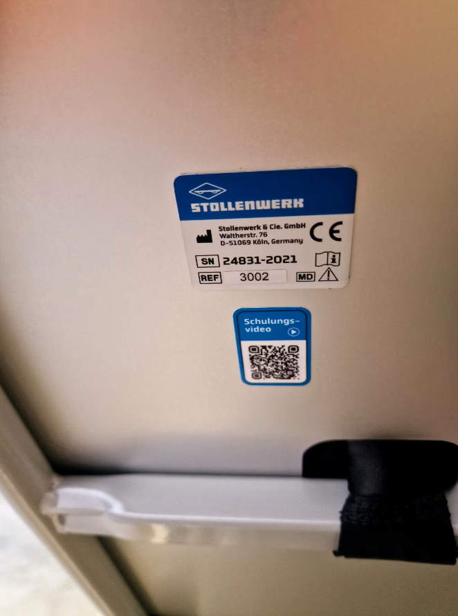 Fahrtrage Stollenwerk 3002 – inkl. AMF Bruns Bodenverriegelung