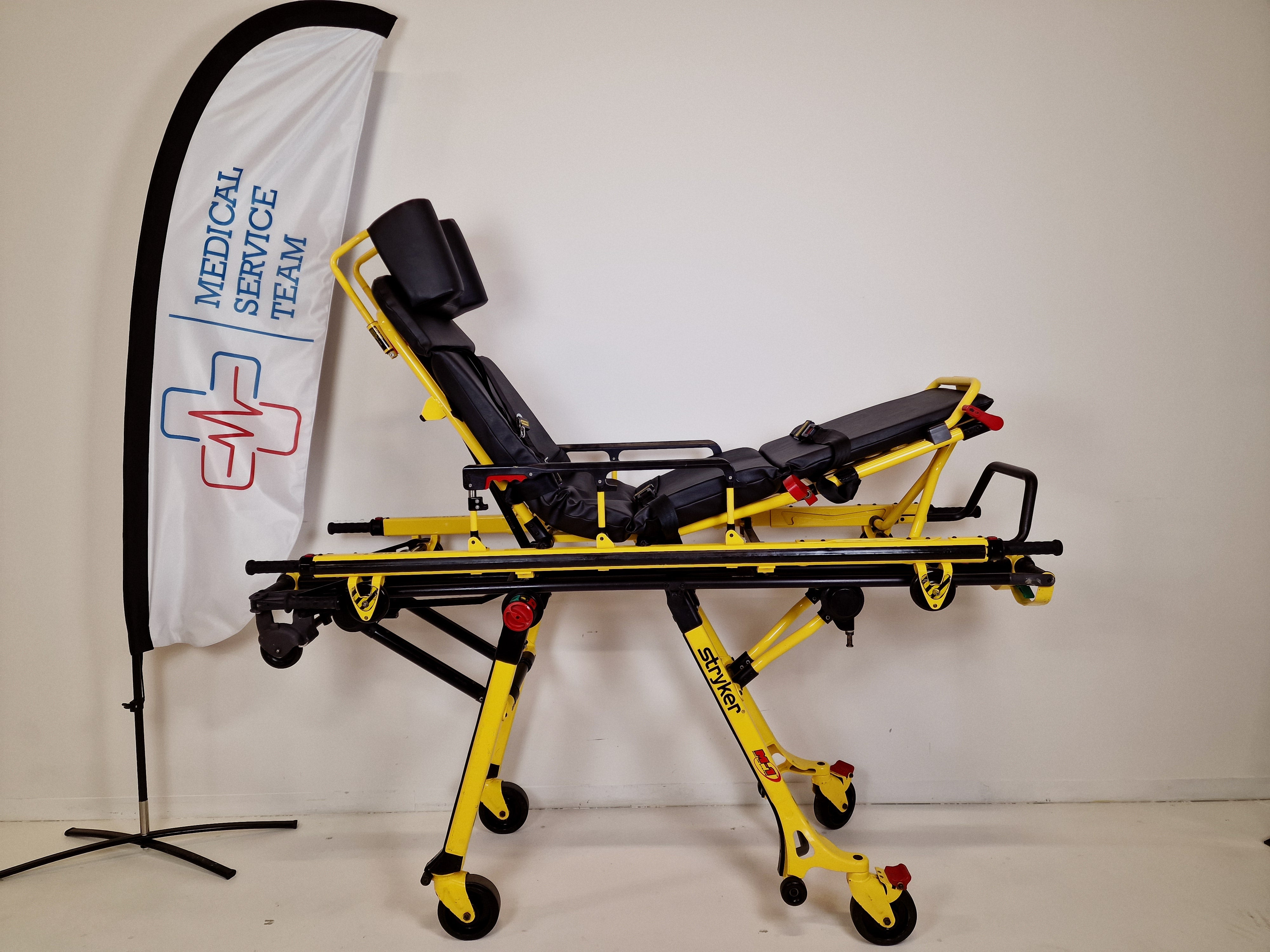 Stryker M1, krankentrage & Notfalltrage