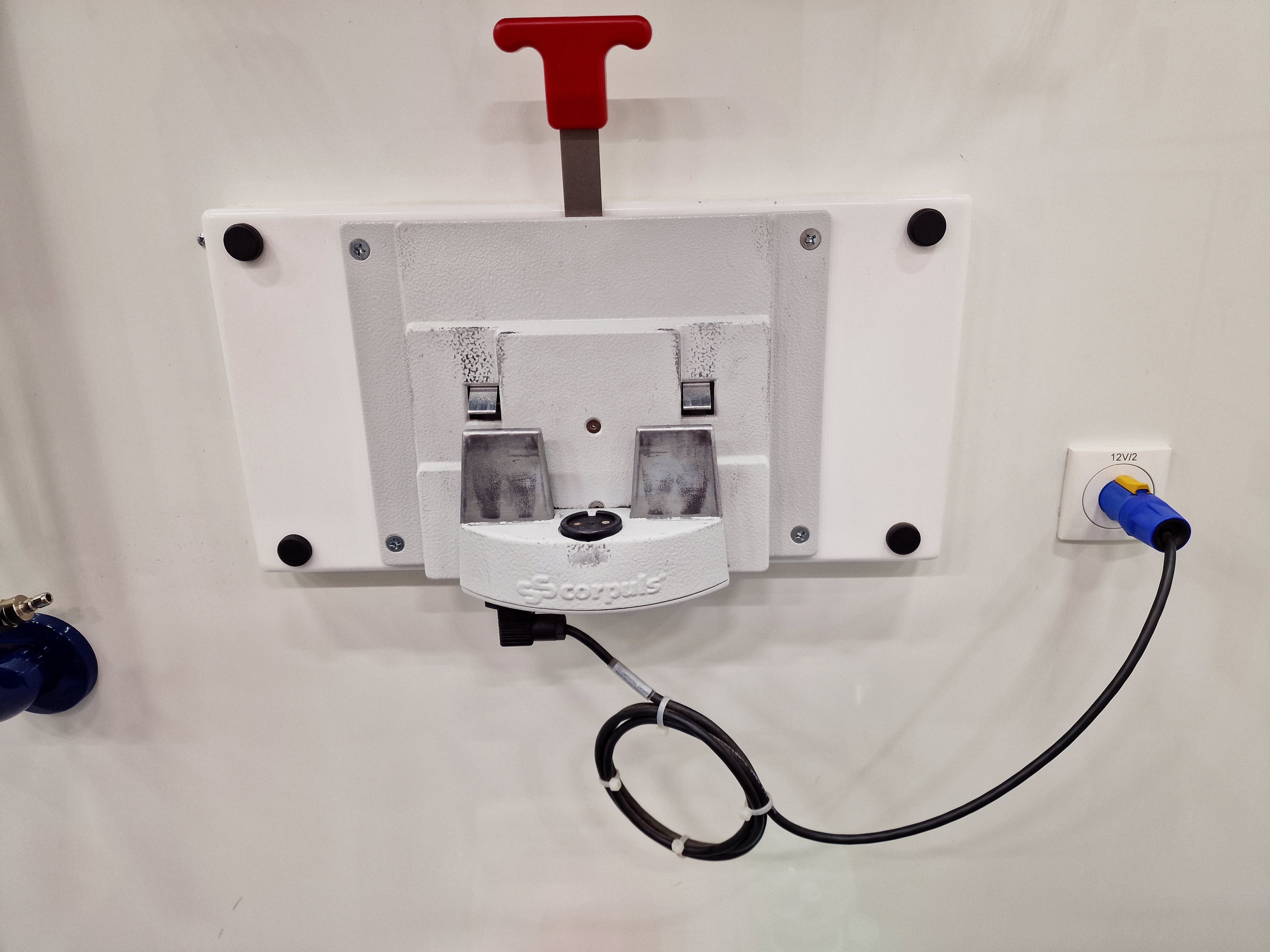 Corpuls³ Defibrillator / Patientenmonitor